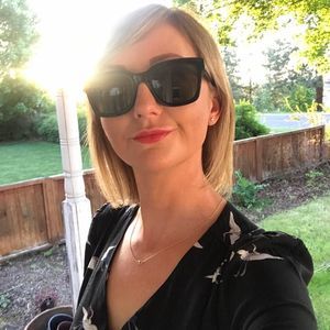 Meet your Posher, Julie